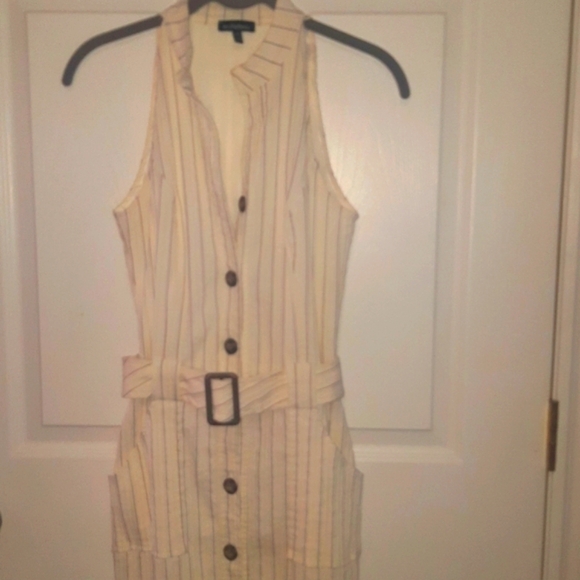 (M)🆕️⚘️Le Chateau⚘️ Striped Button Down Striped Dress👗 Ptp 15"× L39.5" - Picture 3 of 10